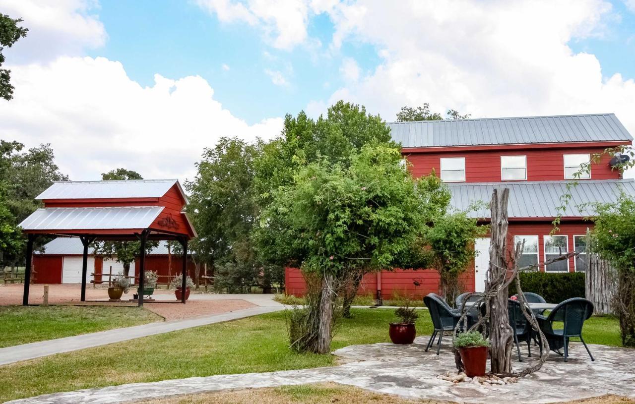 Ark Bunkhouse Fredericksburg Hideaway With Hot Tub Villa Ngoại thất bức ảnh